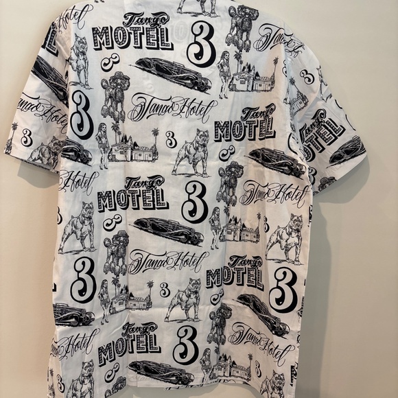 Tango Hotel X Mr. Cartoon Short Sleeve Button-Down Shirt Men’s - Picture 4 of 4